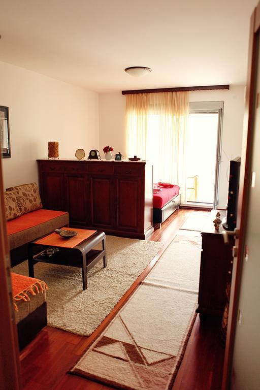 Studio Apartment Nika Andusa Petrovac Quarto foto